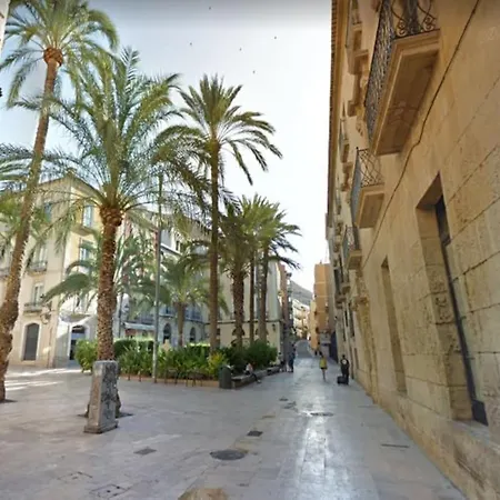 Calle Mayor Next To 公寓 阿利坎特
